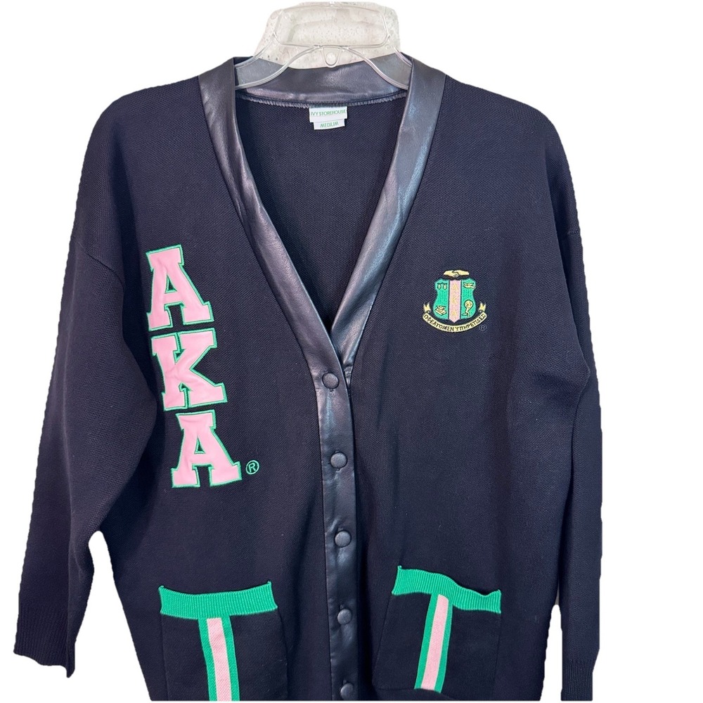 Alpha Kappa Alpha Sorority Cardigan Sweater Size M Chenille Letters & Shield - Picture 9 of 9